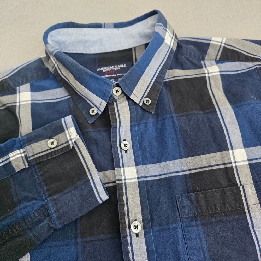 American Eagle Outfitters Men Large Blue Black Plaid Prep Fit Button Down Shirt